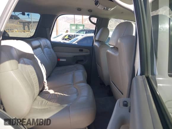 2001 Chevrolet Tahoe LT z VIN 1GNEK13T01R227432, wystawiony jako IAAI lot #43384510 z przebiegiem 171 563 mil mil oraz . Historia ofert i sprzedaży dostępna na DreamBid. Obrazek 8.