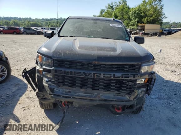 ✅ 2020 Chevrolet Silverado 1500 Custom Trail Boss • VIN: 1GCPYCEF9LZ369929 • Lot: 58663424. Wystawiony na Copart z przebiegiem 45 615 mil. Bezpłatny archiwum sprzedaży aukcyjnych z USA i szczegółowy raport historii pojazdu na DreamBid. Zdjęcie 5.