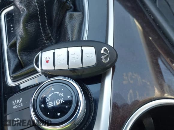 ✅ 2014 Infiniti Q50 Sport • VIN: JN1BV7AR0EM680338 • Lot: 42295999. Listed on IAAI with 112,804 mi. Free auction sales archive from the USA and detailed vehicle history report at DreamBid. Image 11.