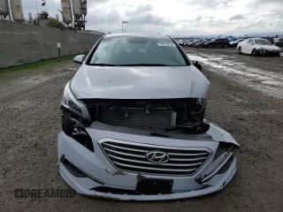 ✅ 2017 Hyundai Sonata SE • VIN: 5NPE24AF4HH565294 • Лот: 72718232. Опубликован ранее на Copart с пробегом 47 176 миль. Бесплатный доступ к архиву аукционных продаж из США и подробный отчёт об истории автомобиля на DreamBid. Изображение 5.