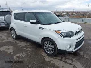 ✅ 2018 Kia Soul + • VIN: KNDJP3A54J7528015 • Lot: 43851506. Wystawiony na IAAI z przebiegiem 69 141 mil. Bezpłatny archiwum sprzedaży aukcyjnych z USA i szczegółowy raport historii pojazdu na DreamBid. Zdjęcie 1.