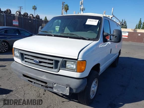 ✅ 2007 Ford Econoline Cargo Commercial • VIN: 1FTNE14LX7DB15029 • Lot: 43849745. Listed on IAAI with 264,331 mi. Free auction sales archive from the USA and detailed vehicle history report at DreamBid. Image 6.