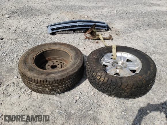 ✅ 2009 Chevrolet Silverado 1500 LT • VIN: 3GCEK23M09G112140 • Lot: 70092794. Listed on Copart with 109,804 mi. Free auction sales archive from the USA and detailed vehicle history report at DreamBid. Image 14.