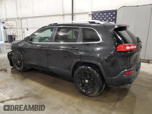 ✅ 2014 Jeep Cherokee Latitude • VIN: 1C4PJMCS4EW126141 • Lot: 92436705. Wystawiony na Copart z przebiegiem 174 245 mil. Bezpłatny archiwum sprzedaży aukcyjnych z USA i szczegółowy raport historii pojazdu na DreamBid. Zdjęcie 2.
