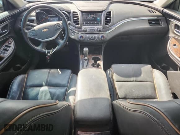 ✅ 2015 Chevrolet Impala LTZ • VIN: 1G1165S36FU116398 • Lot: 82065425. Wystawiony na Copart z przebiegiem 126 479 mil. Bezpłatny archiwum sprzedaży aukcyjnych z USA i szczegółowy raport historii pojazdu na DreamBid. Zdjęcie 8.