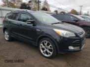 ✅ 2013 Ford Escape Titanium • VIN: 1FMCU9J96DUB19698 • Lot: 90688415. Wystawiony na Copart z przebiegiem 151 045 mil. Bezpłatny archiwum sprzedaży aukcyjnych z USA i szczegółowy raport historii pojazdu na DreamBid. Zdjęcie 4.