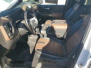 ✅ 2020 Chevrolet Silverado 1500 High Country • VIN: 3GCUYHEL7LG187376 • Lot: 62342924. Wystawiony na Copart z przebiegiem 103 098 mil. Bezpłatny archiwum sprzedaży aukcyjnych z USA i szczegółowy raport historii pojazdu na DreamBid. Zdjęcie 7.