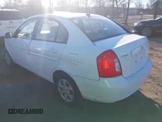 ✅ 2011 Hyundai Accent GLS • VIN: KMHCN4AC0BU606100 • Лот: 41293628. Опубликован ранее на IAAI с пробегом 121 471 миль. Бесплатный доступ к архиву аукционных продаж из США и подробный отчёт об истории автомобиля на DreamBid. Изображение 3.