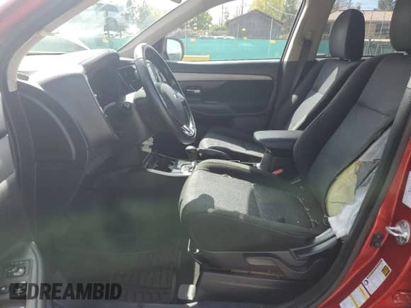 2018 Mitsubishi Outlander SE with VIN JA4AD3A38JZ041292, listed as a Copart auction lot 83993865 with 95,809 mi miles and Salvage title. Bid and sale history available at DreamBid. Image 7.