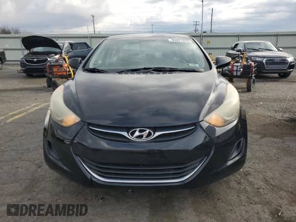 2011 Hyundai Elantra GLS z VIN 5NPDH4AEXBH047585, wystawiony jako Copart lot #90821825 z przebiegiem 154 458 mil mil oraz Czysty tytuł • Clean title. Historia ofert i sprzedaży dostępna na DreamBid. Obrazek 5.