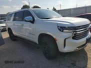✅ 2023 Chevrolet Suburban Premier • VIN: 1GNSKFKDXPR257914 • Lot: 67831834. Wystawiony na Copart z przebiegiem 23 344 mil. Bezpłatny archiwum sprzedaży aukcyjnych z USA i szczegółowy raport historii pojazdu na DreamBid. Zdjęcie 4.