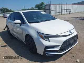 ✅ 2023 Toyota Corolla Hybrid LE • VIN: JTDBCMFE7PJ014072 • Lot: 43136318. Wystawiony na IAAI z przebiegiem 36 386 mil. Bezpłatny archiwum sprzedaży aukcyjnych z USA i szczegółowy raport historii pojazdu na DreamBid. Zdjęcie 1.