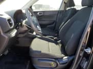 ✅ 2021 Hyundai Venue SE • VIN: KMHRB8A37MU064068 • Lot: 81572524. Listed on Copart with 43,381 mi. Free auction sales archive from the USA and detailed vehicle history report at DreamBid. Image 7.