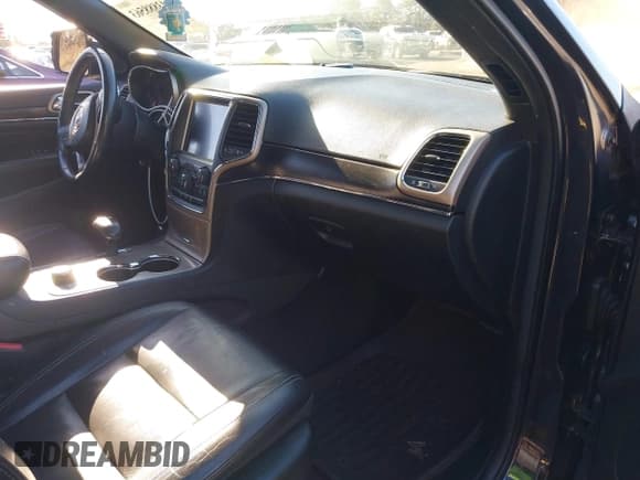 ✅ 2014 Jeep Grand Cherokee Limited • VIN: 1C4RJFBG0EC324217 • Lot: 43888563. Listed on IAAI with 158,725 mi. Free auction sales archive from the USA and detailed vehicle history report at DreamBid. Image 5.