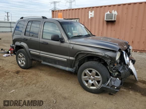 ✅ 2005 Jeep Liberty Limited • VIN: 1J8GL58K05W717360 • Lot: 86999795. Listed on Copart with 192,996 mi. Free auction sales archive from the USA and detailed vehicle history report at DreamBid. Image 4.