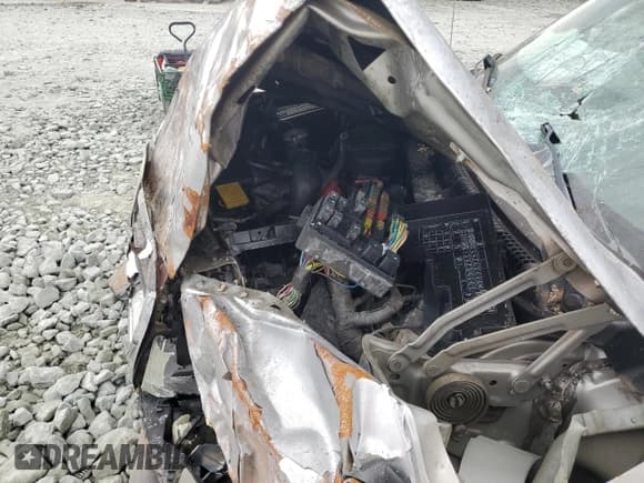 ✅ 2003 Dodge Durango R/T • VIN: 1D4HS78Z43F594816 • Lot: 85668895. Wystawiony na Copart z przebiegiem Nie podano. Bezpłatny archiwum sprzedaży aukcyjnych z USA i szczegółowy raport historii pojazdu na DreamBid. Zdjęcie 12.