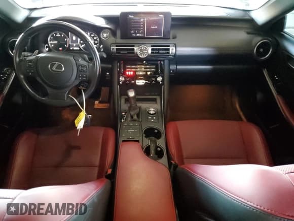 ✅ 2022 Lexus IS 300 • VIN: JTHAA1D20N5120585 • Lot: 91408755. Wystawiony na Copart z przebiegiem 27 291 mil. Bezpłatny archiwum sprzedaży aukcyjnych z USA i szczegółowy raport historii pojazdu na DreamBid. Zdjęcie 8.