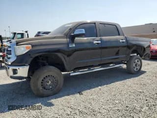 ✅ 2016 Toyota Tundra Platinum • VIN: 5TFAY5F12GX559593 • Lot: 64806335. Listed on Copart with 111,954 mi. Free auction sales archive from the USA and detailed vehicle history report at DreamBid. Image 1.
