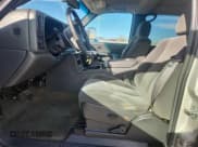 ✅ 2005 Chevrolet Silverado 2500HD LS • VIN: 1GCHK23235F829056 • Lot: 91419425. Wystawiony na Copart z przebiegiem 142 763 mil. Bezpłatny archiwum sprzedaży aukcyjnych z USA i szczegółowy raport historii pojazdu na DreamBid. Zdjęcie 7.