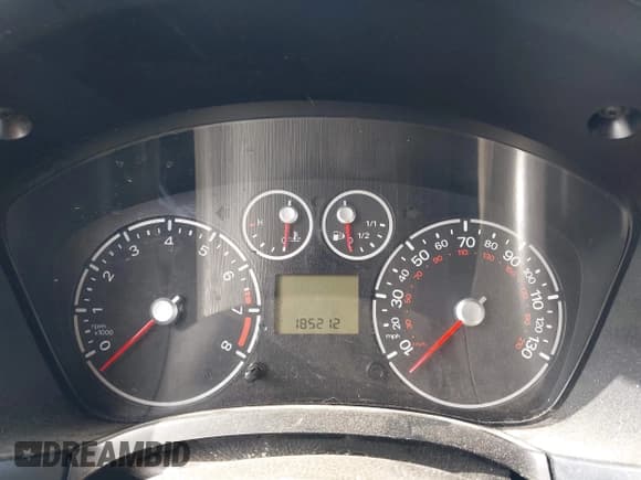 ✅ 2013 Ford Transit Connect XL • VIN: NM0LS7CN2DT131374 • Lot: 42637435. Wystawiony na IAAI z przebiegiem 185 212 mil. Bezpłatny archiwum sprzedaży aukcyjnych z USA i szczegółowy raport historii pojazdu na DreamBid. Zdjęcie 7.