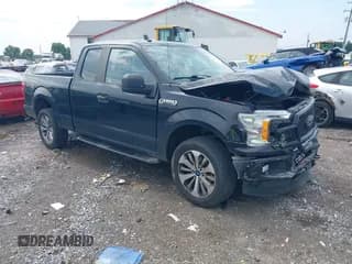 ✅ 2018 Ford F-150 XL • VIN: 1FTEX1EP1JFA54659 • Lot: 42638446. Wystawiony na IAAI z przebiegiem 132 386 mil. Bezpłatny archiwum sprzedaży aukcyjnych z USA i szczegółowy raport historii pojazdu na DreamBid. Zdjęcie 1.