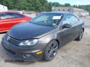 ✅ 2013 Volkswagen Eos Executive • VIN: WVWFW8AH0DV009334 • Lot: 42556487. Wystawiony na IAAI z przebiegiem 83 435 mil. Bezpłatny archiwum sprzedaży aukcyjnych z USA i szczegółowy raport historii pojazdu na DreamBid. Zdjęcie 2.