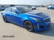 ✅ 2018 Cadillac CTS-V • VIN: 1G6A15S63J0153718 • Лот: 42886648. Опубликован ранее на IAAI с пробегом 38 855 миль. Бесплатный доступ к архиву аукционных продаж из США и подробный отчёт об истории автомобиля на DreamBid. Изображение 1.