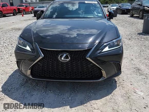 ✅ 2021 Lexus ES 350 F Sport • VIN: 58AGZ1B14MU086528 • Lot: 68688205. Wystawiony na Copart z przebiegiem 55 240 mil. Bezpłatny archiwum sprzedaży aukcyjnych z USA i szczegółowy raport historii pojazdu na DreamBid. Zdjęcie 13.