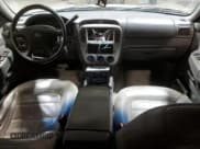 ✅ 2004 Ford Explorer XLT • VIN: 1FMDU73W44UB04371 • Lot: 47103395. Wystawiony na Copart z przebiegiem 197 032 mil. Bezpłatny archiwum sprzedaży aukcyjnych z USA i szczegółowy raport historii pojazdu na DreamBid. Zdjęcie 8.