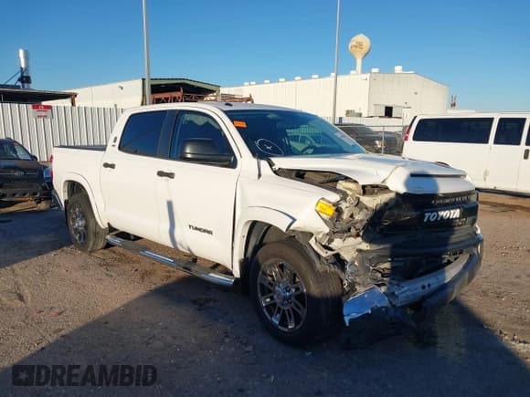 ✅ 2016 Toyota Tundra SR5 • VIN: 5TFEM5F14GX101356 • Lot: 43670492. Listed on IAAI with 125,097 mi. Free auction sales archive from the USA and detailed vehicle history report at DreamBid. Image 1.