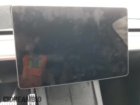 ✅ 2022 Tesla Model Y Performance • VIN: 7SAYGDEF8NF507274 • Lot: 84447245. Listed on Copart with Not provided. Free auction sales archive from the USA and detailed vehicle history report at DreamBid. Image 9.