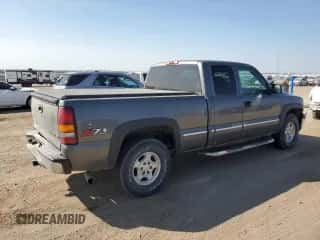 ✅ 2002 Chevrolet Silverado 1500 LT • VIN: 2GCEK19TX21331601 • Lot: 71568744. Wystawiony na Copart z przebiegiem 144 009 mil mil. Skorzystaj z bezpłatnego archiwum sprzedaży aukcyjnych z USA i zobacz szczegółowy raport historii pojazdu na DreamBid. Zdjęcie 3.
