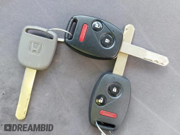 ✅ 2010 Honda CR-V LX • VIN: 5J6RE4H34AL083859 • Lot: 43727248. Listed on IAAI with 130,042 mi. Free auction sales archive from the USA and detailed vehicle history report at DreamBid. Image 11.