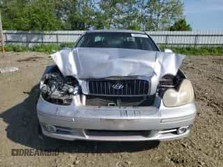 2003 Hyundai Sonata GLS с VIN KMHWF35H53A868529, выставлен на аукционе Copart как лот 56654515 с пробегом 169 851 миль миль и Списание • Salvage title. История ставок и продаж доступна на DreamBid. Изображение 5.