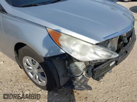 2012 Hyundai Sonata GLS z VIN 5NPEB4AC2CH345876, wystawiony jako IAAI lot #43324313 z przebiegiem 183 247 mil mil oraz . Historia ofert i sprzedaży dostępna na DreamBid. Obrazek 13.