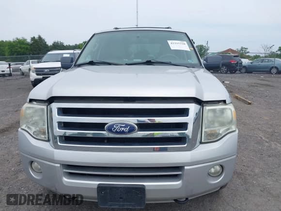 ✅ 2010 Ford Expedition Max SSV • VIN: 1FMJK1G54AEA87911 • Lot: 42215328. Listed on IAAI with 201,522 mi. Free auction sales archive from the USA and detailed vehicle history report at DreamBid. Image 6.