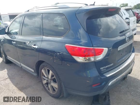 ✅ 2015 Nissan Pathfinder SV • VIN: 5N1AR2MN8FC671902 • Lot: 42648605. Listed on IAAI with 106,060 mi. Free auction sales archive from the USA and detailed vehicle history report at DreamBid. Image 3.