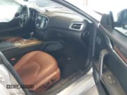 ✅ 2017 Maserati Ghibli • VIN: ZAM57XSLXH1238134 • Lot: 41871754. Wystawiony na IAAI z przebiegiem 34 776 mil. Bezpłatny archiwum sprzedaży aukcyjnych z USA i szczegółowy raport historii pojazdu na DreamBid. Zdjęcie 5.