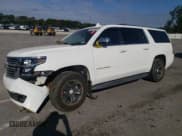 ✅ 2017 Chevrolet Suburban Premier • VIN: 1GNSKJKC4HR369846 • Лот: 85262805. Опубликован ранее на Copart с пробегом 124 518 миль. Бесплатный доступ к архиву аукционных продаж из США и подробный отчёт об истории автомобиля на DreamBid. Изображение 1.