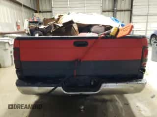 1999 Dodge 1500 z VIN 1B7HC13Y9XJ580712, wystawiony jako Copart lot #38219694 z przebiegiem Nie podano mil oraz Szkoda całkowita • Salvage title. Historia ofert i sprzedaży dostępna na DreamBid. Obrazek 6.