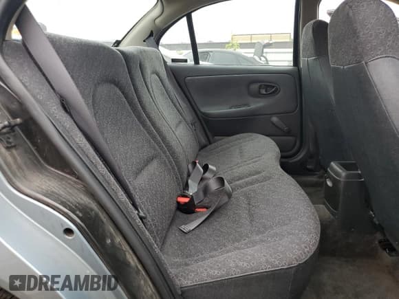 ✅ 2002 Saturn SL • VIN: 1G8ZH528X2Z169290 • Lot: 68372645. Listed on Copart with 72,983 mi. Free auction sales archive from the USA and detailed vehicle history report at DreamBid. Image 10.