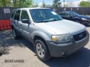 ✅ 2006 Ford Escape XLT • VIN: 1FMYU03196KC34657 • Lot: 42207202. Listed on IAAI with 235,799 mi. Free auction sales archive from the USA and detailed vehicle history report at DreamBid. Image 6.