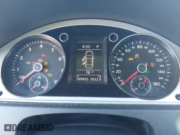 ✅ 2013 Volkswagen CC R-Line • VIN: WVWBN7AN8DE518928 • Lot: 43631672. Wystawiony na IAAI z przebiegiem 109 955 mil. Bezpłatny archiwum sprzedaży aukcyjnych z USA i szczegółowy raport historii pojazdu na DreamBid. Zdjęcie 7.