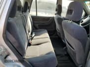 ✅ 2000 Honda CR-V LX • VIN: JHLRD184XYC044223 • Lot: 68554065. Listed on Copart with 268,200 mi. Free auction sales archive from the USA and detailed vehicle history report at DreamBid. Image 10.