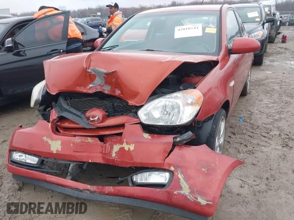 ✅ 2008 Hyundai Accent SE • VIN: KMHCN36C58U070319 • Лот: 42010544. Опубликован ранее на IAAI с пробегом 118 487 миль. Бесплатный доступ к архиву аукционных продаж из США и подробный отчёт об истории автомобиля на DreamBid. Изображение 6.