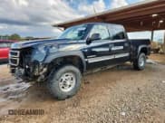 ✅ 2007 Chevrolet Silverado 2500HD LS • VIN: 1GCHK23U57F118835 • Лот: 86086555. Опубликован ранее на Copart с пробегом 106 331 миль. Бесплатный доступ к архиву аукционных продаж из США и подробный отчёт об истории автомобиля на DreamBid. Изображение 1.