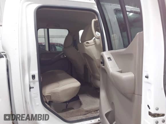 2011 Nissan Frontier Pro-4X с VIN 1N6AD0EV4BC450374, выставлен на аукционе IAAI как лот 43399306 с пробегом 151 801 миль миль и . История ставок и продаж доступна на DreamBid. Изображение 8.