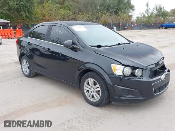 ✅ 2014 Chevrolet Sonic LT • VIN: 1G1JC5SH0E4193772 • Lot: 43435827. Listed on IAAI with 122,088 mi. Free auction sales archive from the USA and detailed vehicle history report at DreamBid. Image 1.