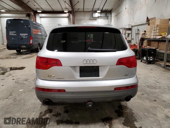 ✅ 2008 Audi Q7 Premium • VIN: WA1BV74L08D029665 • Lot: 47389885. Listed on Copart with 143,240 mi. Free auction sales archive from the USA and detailed vehicle history report at DreamBid. Image 6.