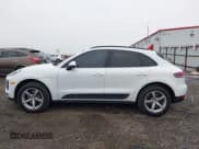 ✅ 2021 Porsche Macan • VIN: WP1AA2A53MLB05903 • Lot: 43816559. Wystawiony na IAAI z przebiegiem 50 185 mil. Bezpłatny archiwum sprzedaży aukcyjnych z USA i szczegółowy raport historii pojazdu na DreamBid. Zdjęcie 15.